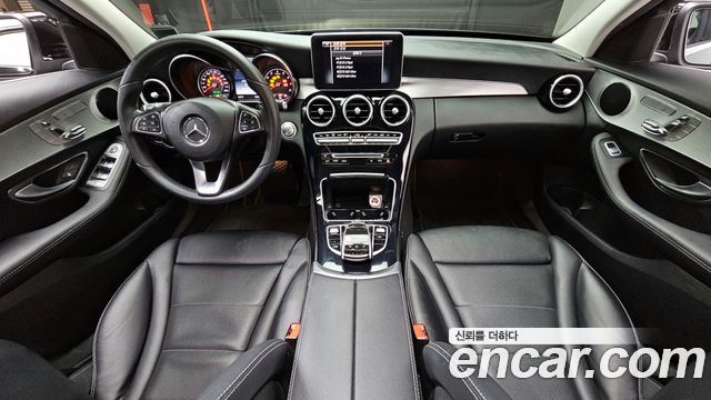 Mercedes-Benz C-Class C200 Avantgarde