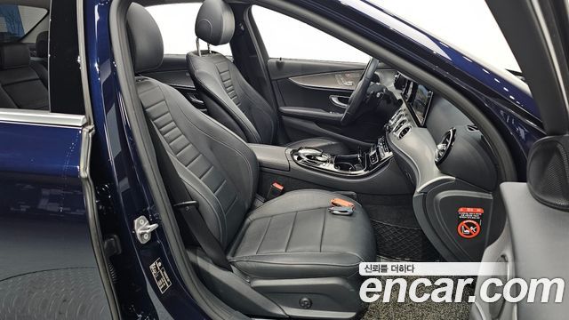 Mercedes-Benz E-Class E200 Avantgarde