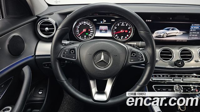 Mercedes-Benz E-Class E200 Avantgarde