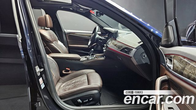 BMW 5Series (G30) 530d M Sport Package