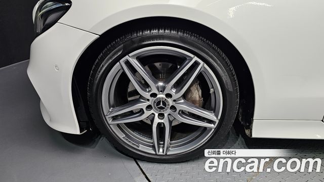 Mercedes-Benz E-Class E220d Cabriolet