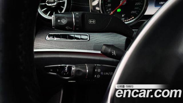 Mercedes-Benz E-Class E220d Cabriolet