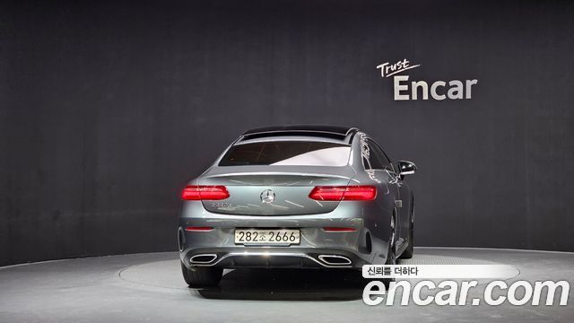 Mercedes-Benz E-Class E220d Coupe