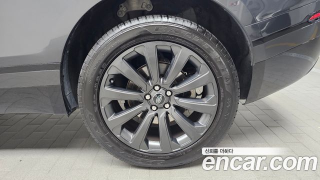Land Rover Range Rover Velar 2.0 P250 R-Dynamic SE