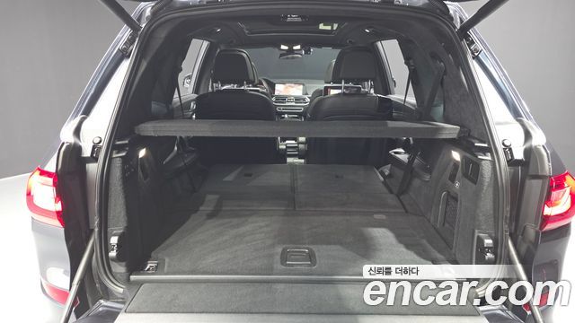 BMW X7 xDrive 40i M Sport 6STR