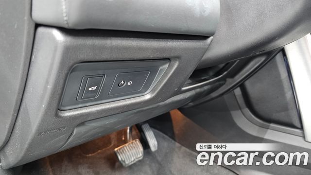 Land Rover Discovery Sport 2.0 TD4 HSE Luxury