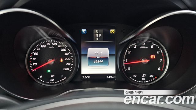 Mercedes-Benz C-Class C200 4MATIC Exclusive