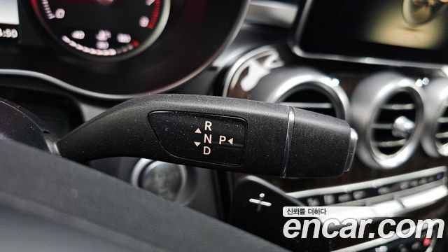 Mercedes-Benz C-Class C200 4MATIC Exclusive