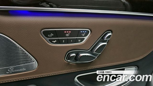 Mercedes-Benz S-Class W222 S560L 4MATIC