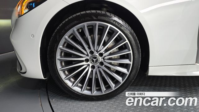 Mercedes-Benz C-Class C300 AMG Line