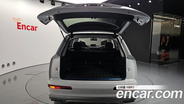 Audi Q7 45 TFSI Quattro
