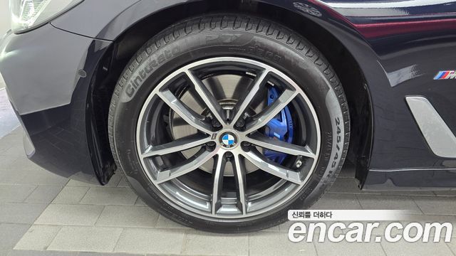 BMW 5-Series 520i M Sport