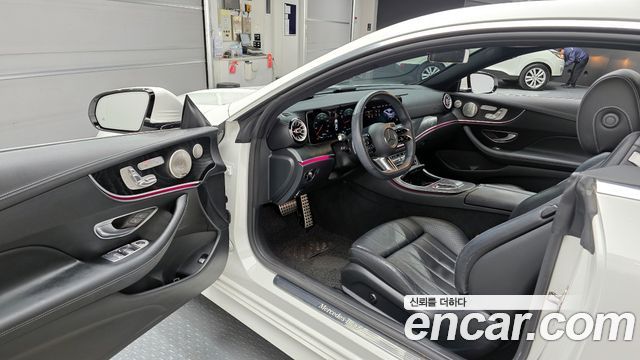 Mercedes-Benz E-Class E300d 4MATIC Coupe