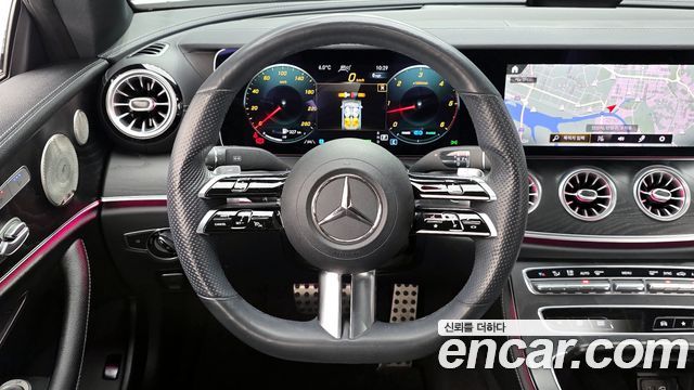 Mercedes-Benz E-Class E300d 4MATIC Coupe