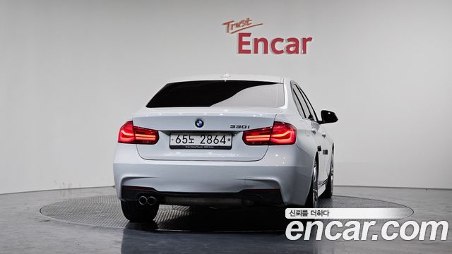 BMW 3-Series 330i M Sport