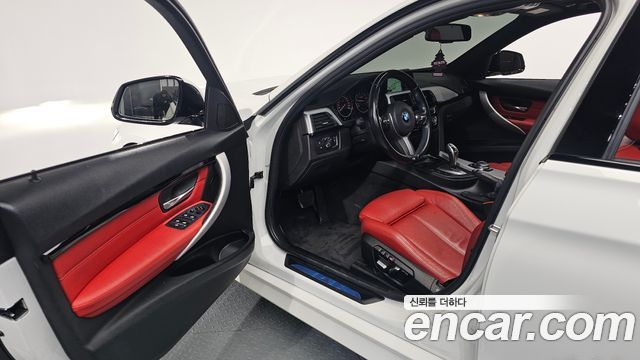 BMW 3-Series 330i M Sport