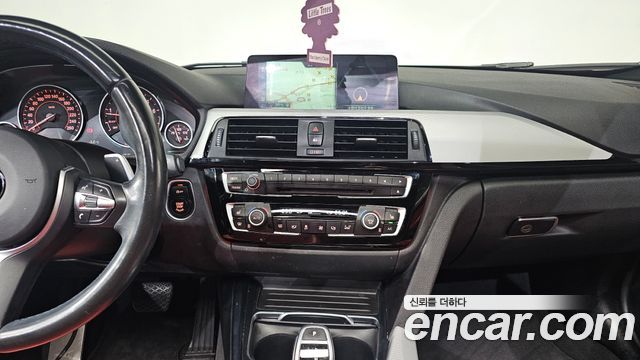 BMW 3-Series 330i M Sport
