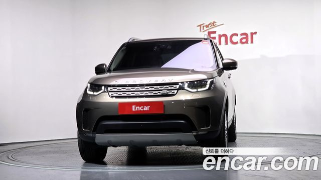 Land Rover Discovery 3.0 TD6 HSE Luxury