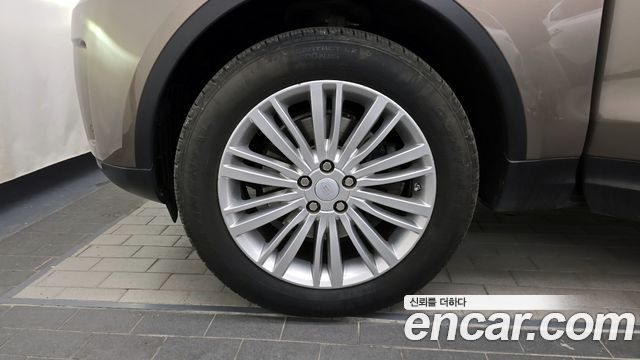 Land Rover Discovery 3.0 TD6 HSE Luxury