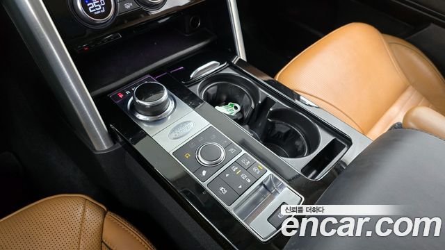Land Rover Discovery 3.0 TD6 HSE Luxury