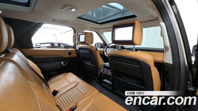 Land Rover Discovery 3.0 TD6 HSE Luxury