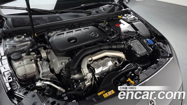 Mercedes-Benz A-Class A220 Hatchback