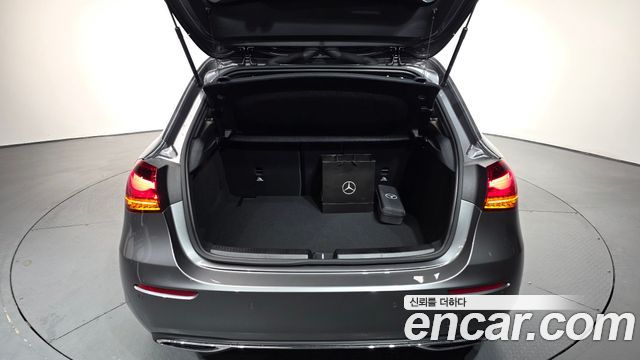 Mercedes-Benz A-Class A220 Hatchback