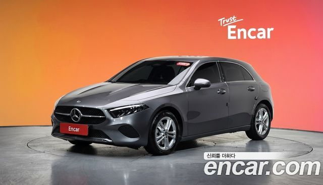 Mercedes-Benz A-Class A220 Hatchback