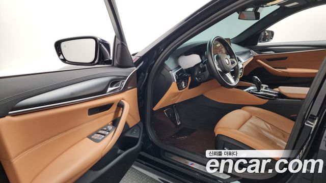 BMW 5-Series 520i M Sport