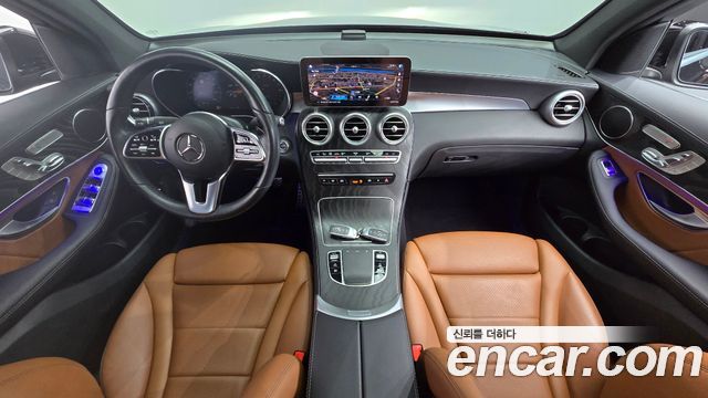 Mercedes-Benz GLC-Class GLC300e 4MATIC Coupe