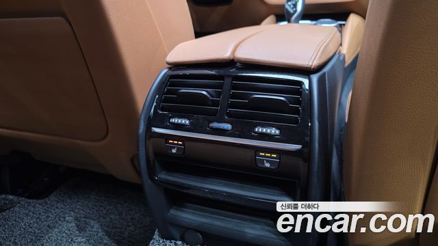 BMW 5-Series 520i Luxury
