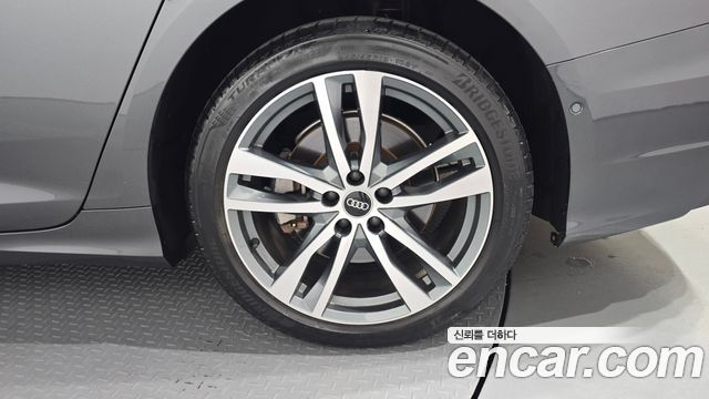 Audi A6 45 TFSI Premium