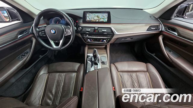 BMW 5-Series 520d Luxury Plus