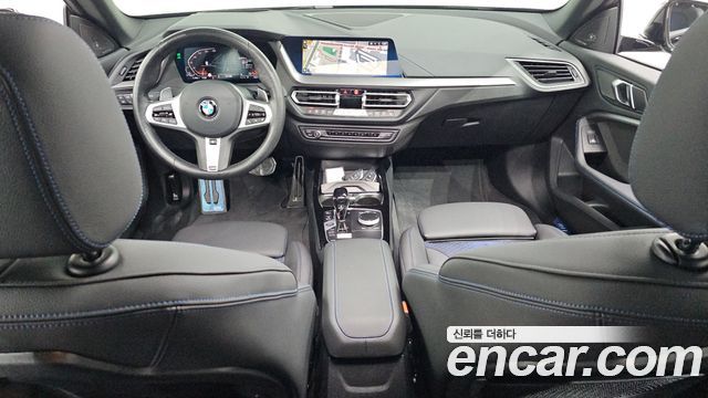 BMW 2-Series 220i M Sports