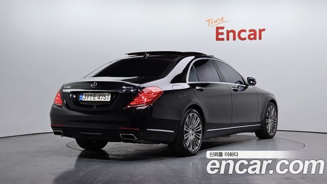 Mercedes-Benz S-Class S500L 4MATIC