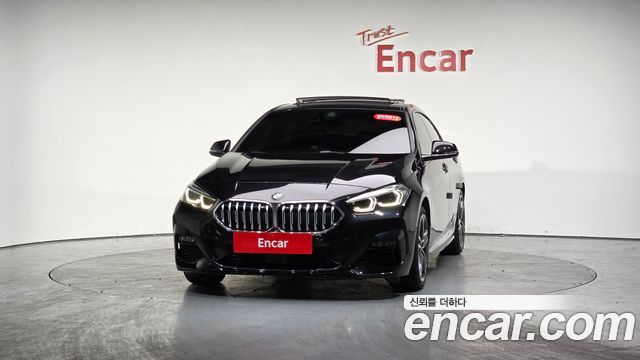 BMW 2-Series 220i M Sports