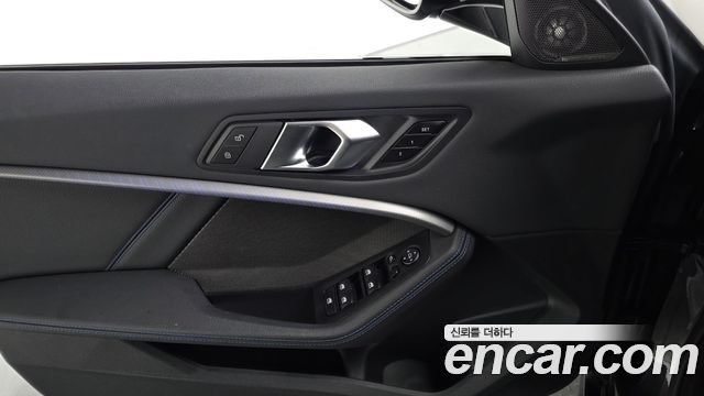 BMW 2-Series 220i M Sports