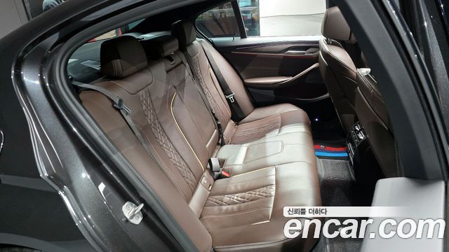BMW 5-Series 520i M Sport