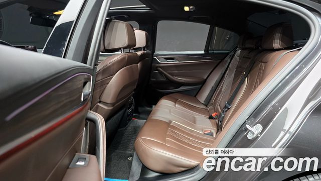 BMW 5-Series 520i M Sport