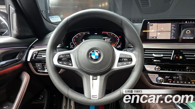 BMW 5-Series 520i M Sport