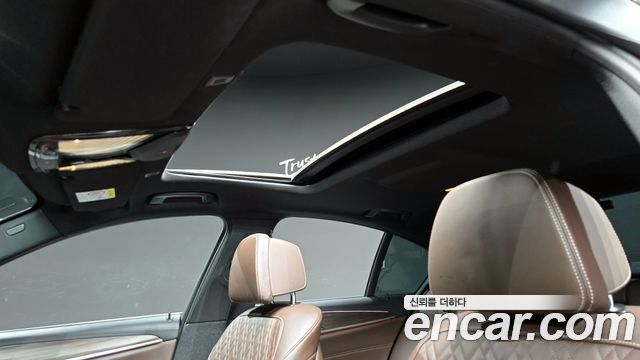 BMW 5-Series 520i M Sport