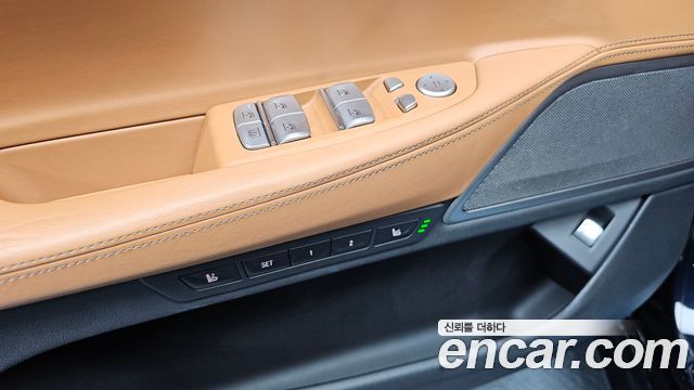 BMW 7-Series 740Li xDrive M Sport Package