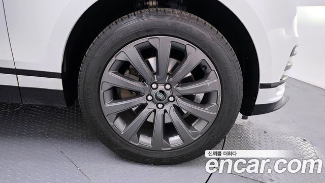 Land Rover Range Rover Velar 2.0 P250 R-Dynamic SE