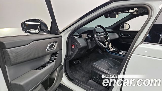 Land Rover Range Rover Velar 2.0 P250 R-Dynamic SE