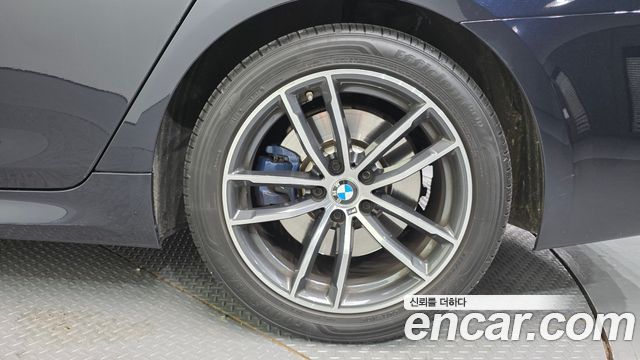 BMW 5-Series 523d M Sport