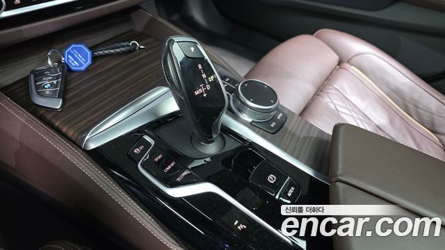 BMW 5-Series 523d M Sport