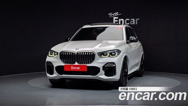 BMW X5 M50d First Edition