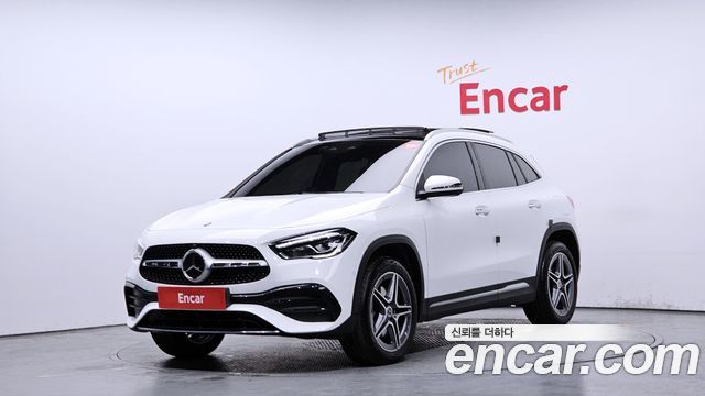 Mercedes-Benz GLA-Class GLA250 4MATIC