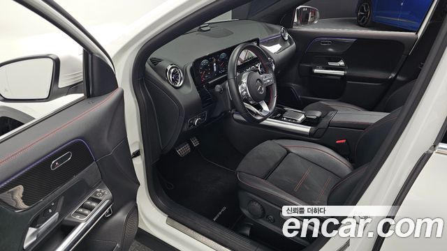Mercedes-Benz GLA-Class GLA250 4MATIC