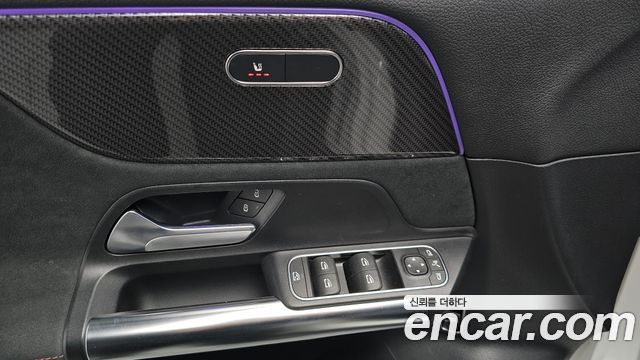 Mercedes-Benz GLA-Class GLA250 4MATIC